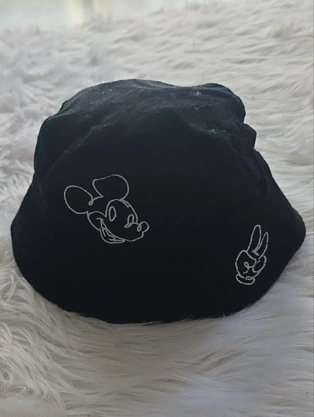 Kids Black Mickey Mouse Character-Print Bucket Hat